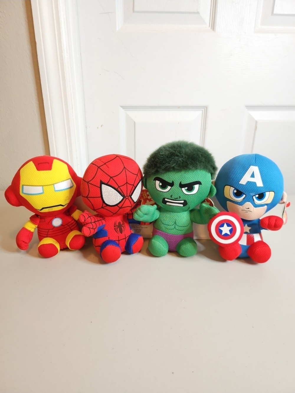 Marvel Avengers Ty Beanie Baby 4 Super Hero Bundle